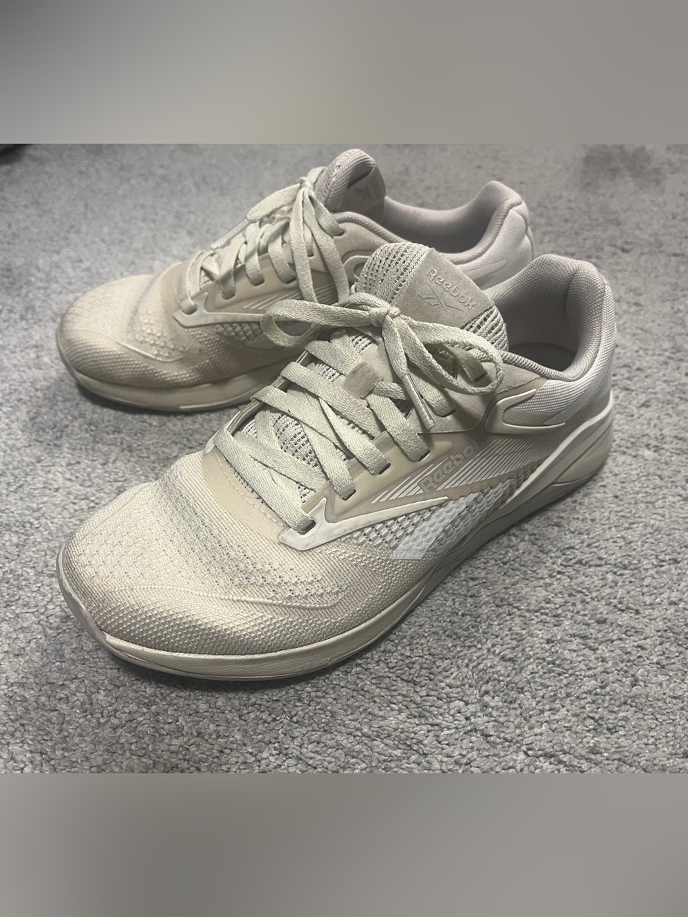Reebok Nano Women's Beige/Tan Lightweight Training Sneakers